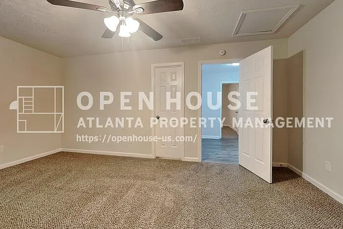 3960 Windy Shore Dr — Photo 14