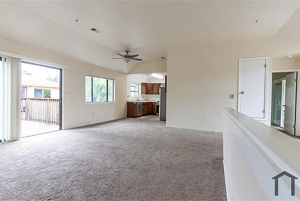 3260 Dakota St — Photo 2