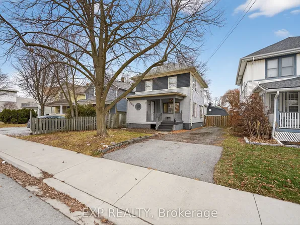 4576 4th Ave, Niagara Falls, ON L2E 4N6
