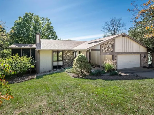 817 Edgewood Dr, Lake Saint Louis, MO 63367