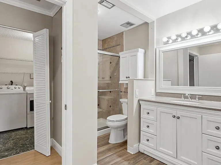 5694 Northpointe Ln — Photo 19