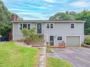 83 Evergreen Rd, North Kingstown, RI 02852