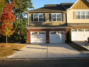 1st image of 1613 Creek Bend Ln