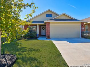 8918 Richmond Park, Converse, TX 78109