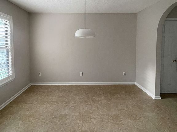 5th image of 1171 American Eagle Ln