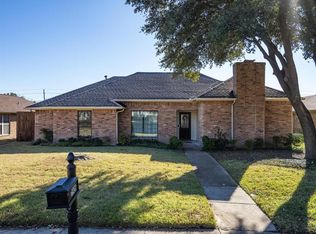 1926 Kentwood Ln, Carrollton, TX 75007