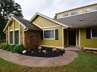 6601 Blackberry Rd, Edmond, OK 73034