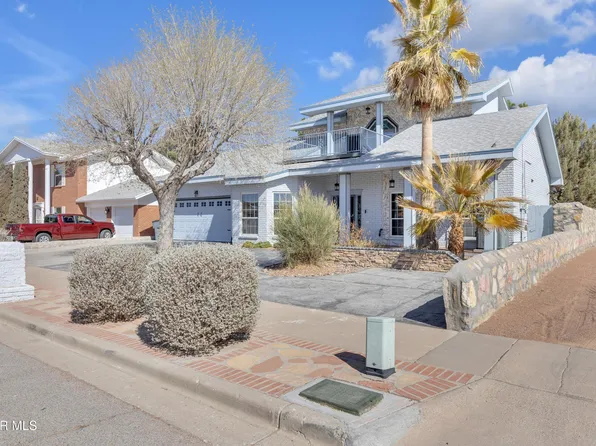 11417 Tom Ulozas Dr, El Paso, TX 79936