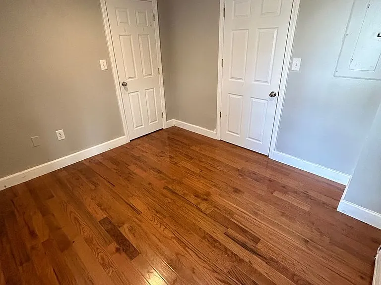 48 Port Norfolk St #1B — Photo 8