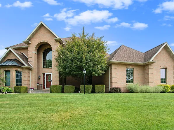 8173 E Walnut Rdg, New Carlisle, IN 46552