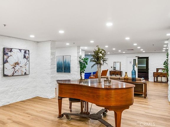5th image of 24055 Paseo Del Lago #24055-954