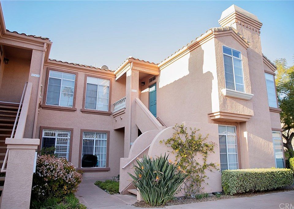 1st image of 3535 Cameo Dr Unit 114