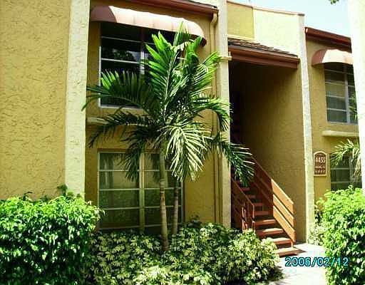 2nd image of 4455 Treehouse Ln APT 15B