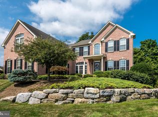 14 Brook Hollow Dr, Reading, PA 19608