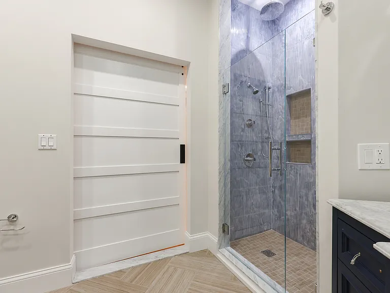 515 Center St #2 — Photo 13