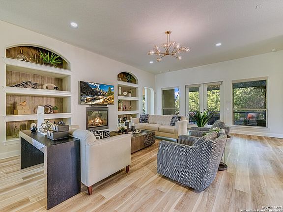 4th image of 18707 CORSINI DR