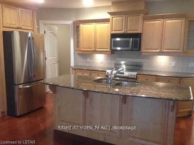 2 bed, $2,699 — Photo 4
