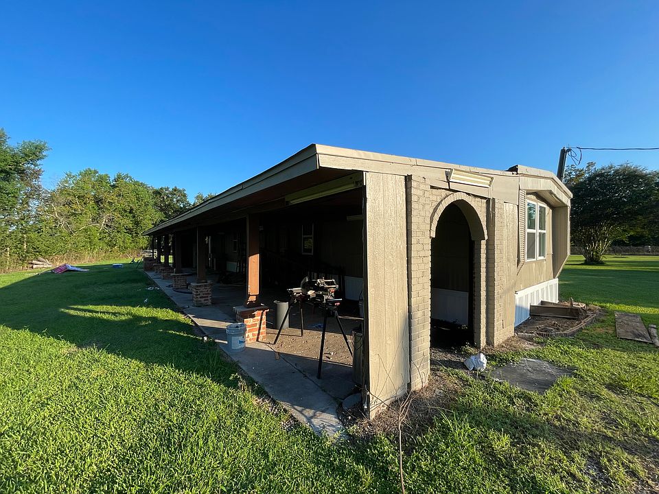 1st image of 8721 Amanda Ln
