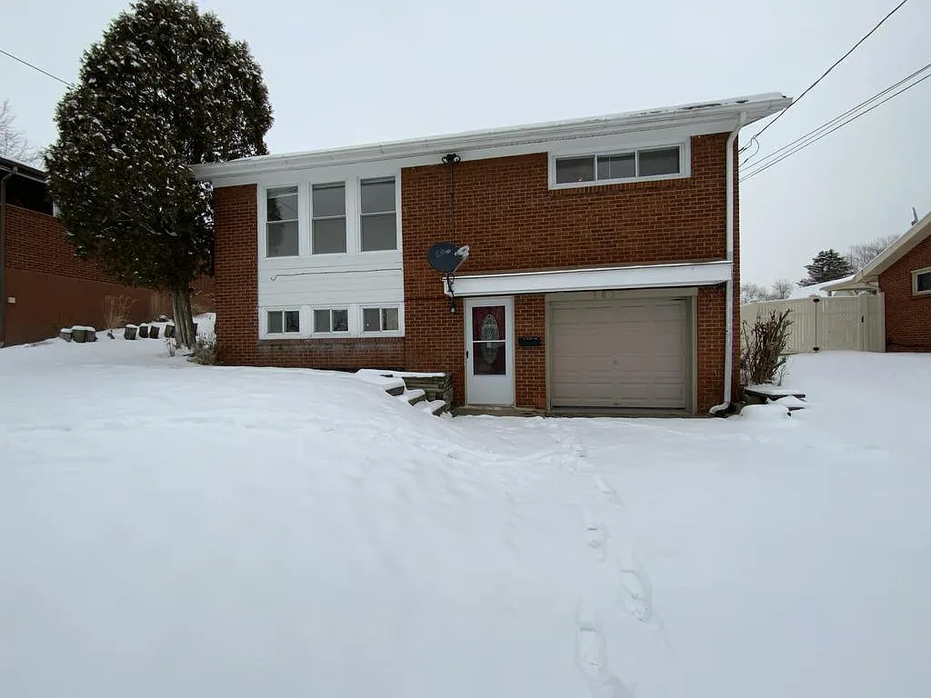502 Sunnyfield Dr photo 1