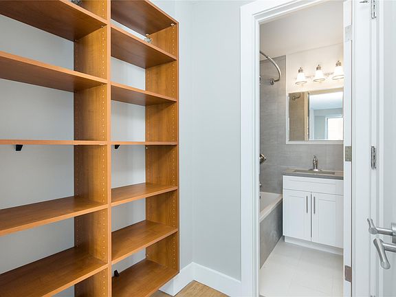 4th image of 400 Central Park W APT 2E