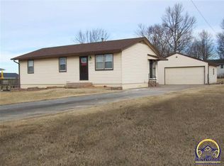 612 Osborn St, Carbondale, KS 66414