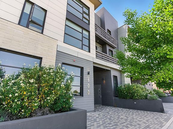 3rd image of 600 El Camino Real #309