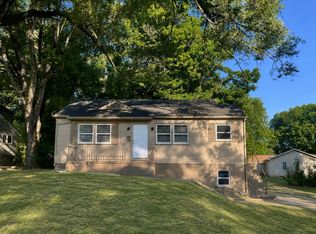 2707 Nelson Dr, Hopkinsville, KY 42240