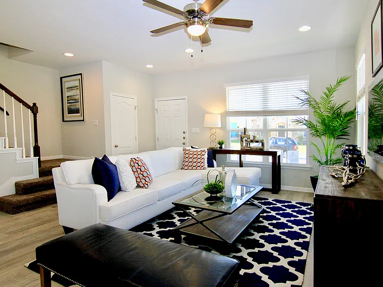 737 Coconut Grove St #737 — Photo 3