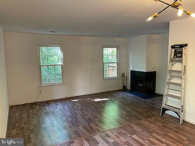 1117 Wildpark Ave — Photo 3