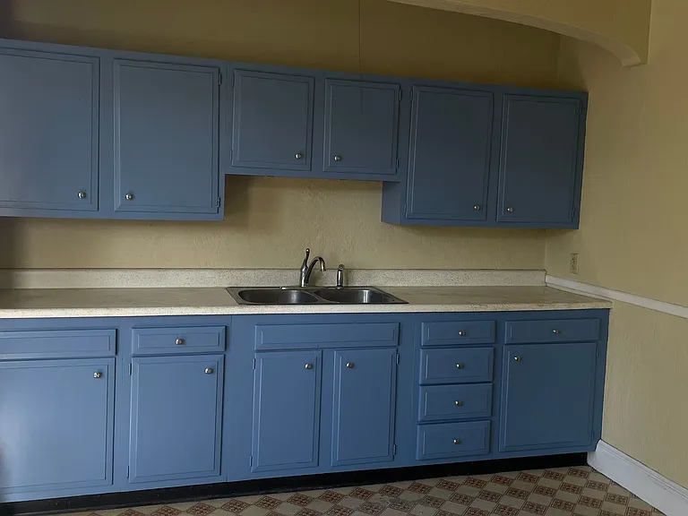 222 Broad St — Photo 1