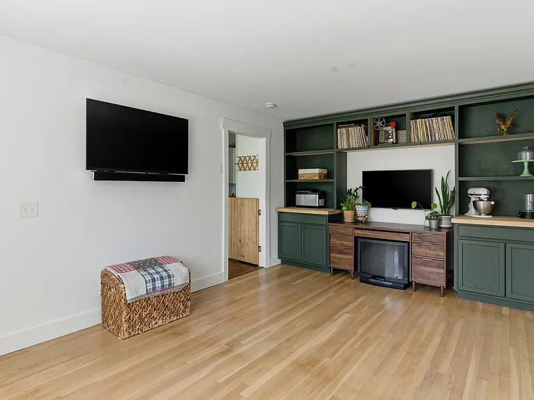 450 Sanders Ferry Rd — Photo 13