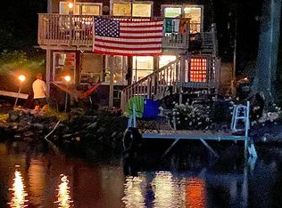 502 W Shore Rd, Hammond, NY 13646