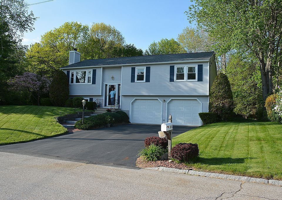1st image of 45 Brinton Dr