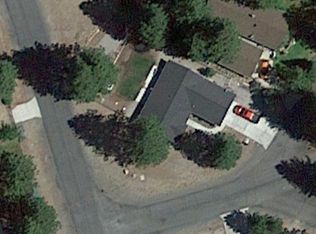 5706 Grizzly Way, Weed, CA 96094