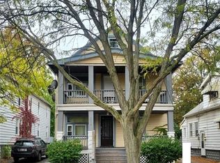 2036 Lark St, Lakewood, OH