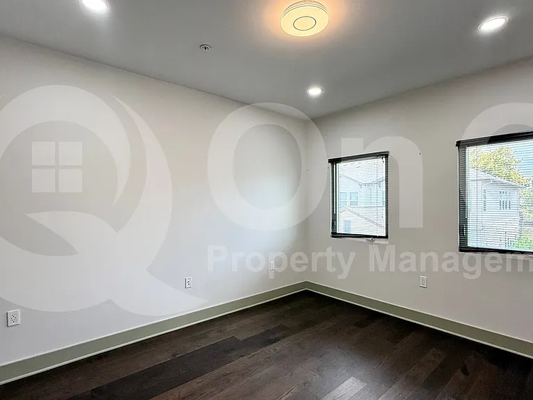 4707 Ruiz St — Photo 18