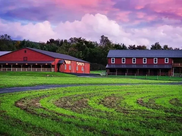 67 E Yellow Breeches Rd, Carlisle, PA 17015