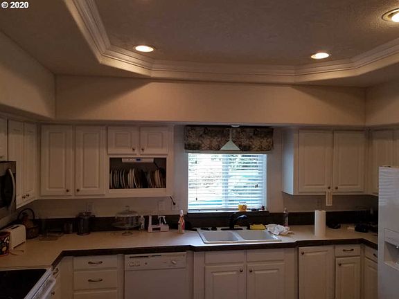 2nd image of 134 Wild Creek Way