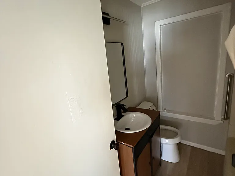 722 Sheridan Dr — Photo 9