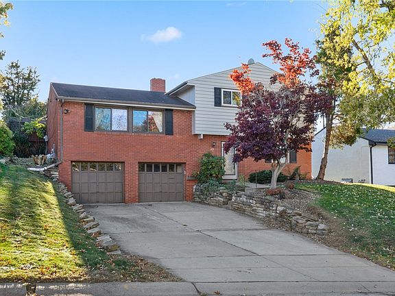 2nd image of 169 Elatan Dr