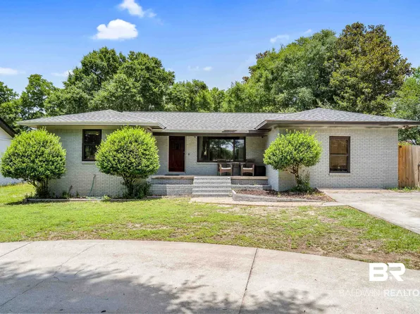 328 Magnolia Dr, Gulf Shores, AL 36542