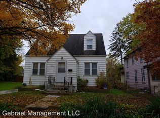 216 Browning Ave, Flint, MI 48507