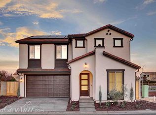 8660 N Haring Dr, Fresno, CA 93720