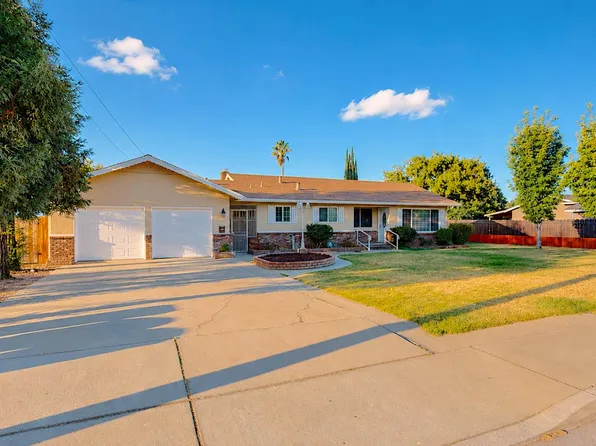 100 Pedras Rd, Turlock, CA 95382