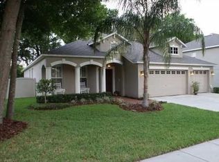 2835 Windcrest Oaks Dr, Valrico, FL 33594