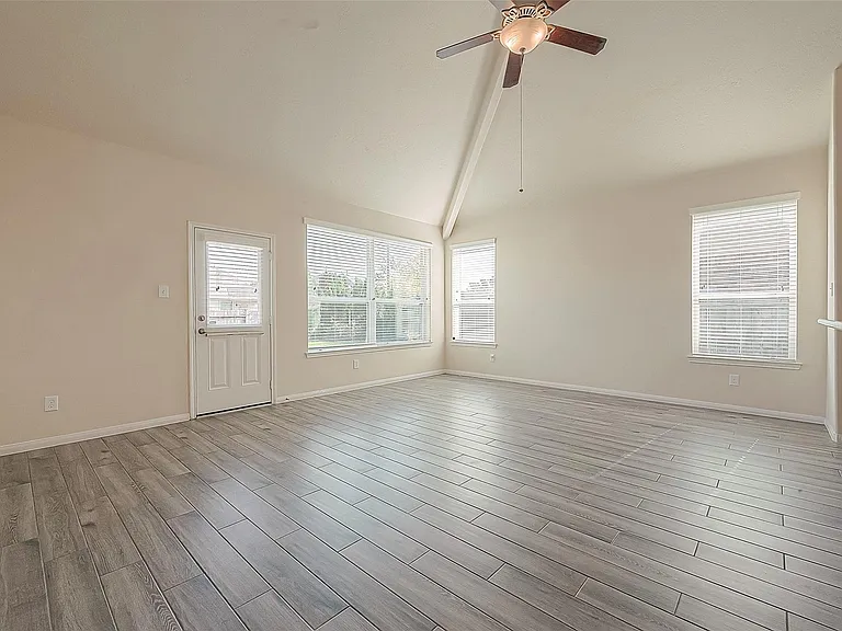 3403 Lilac Ranch Dr — Photo 17