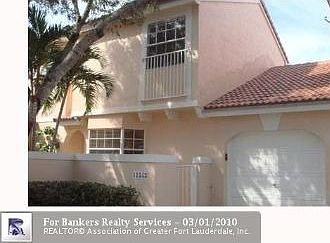 1st image of 11343 Lakeview Dr