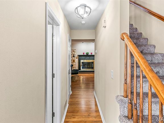 2nd image of 1608 Forest Hills Dr #B