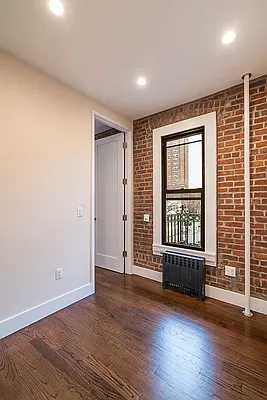 Rented by Douglas Elliman | media 4