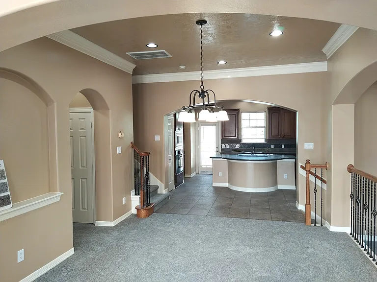8006 Stoneyway Dr — Photo 9